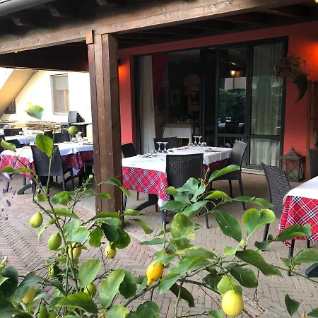 Otel Da Nando Antica Osteria Godi