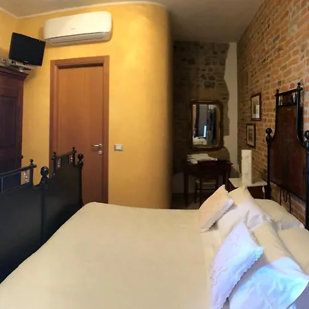 Da Nando Antica Osteria فندق