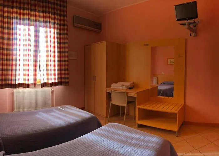 Da Nando Antica Osteria Otel Godi